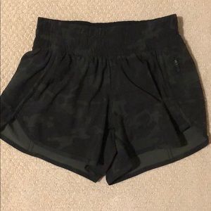 Lululemon Tracker Shorts